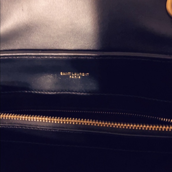 Authentic new Saint Lauren Loulou bag - Picture 8 of 11